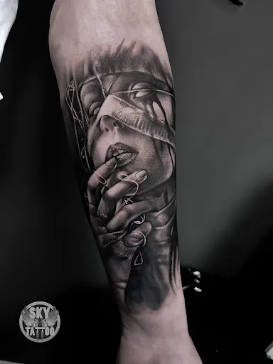 SKY Tattoo - Częstochowa Salon studio tatuażu